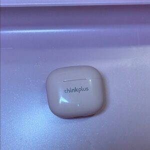 Lenovo Wireless Earphones PINK